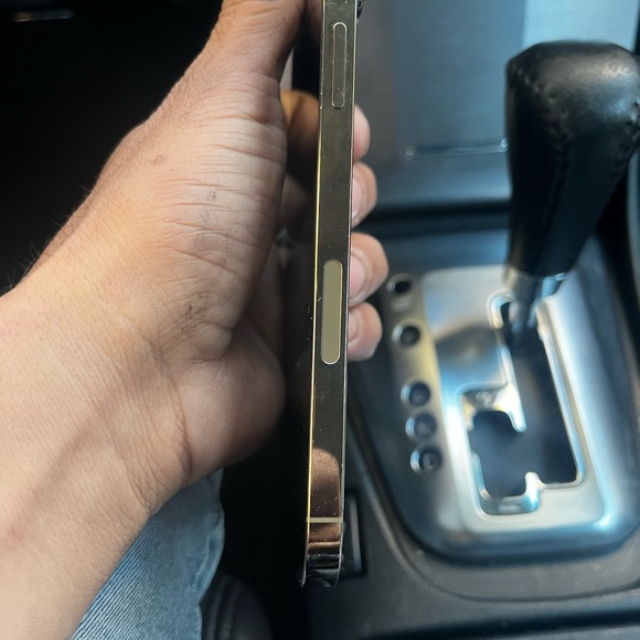 Apple 13 max pro 13 - Picture 8 of 8